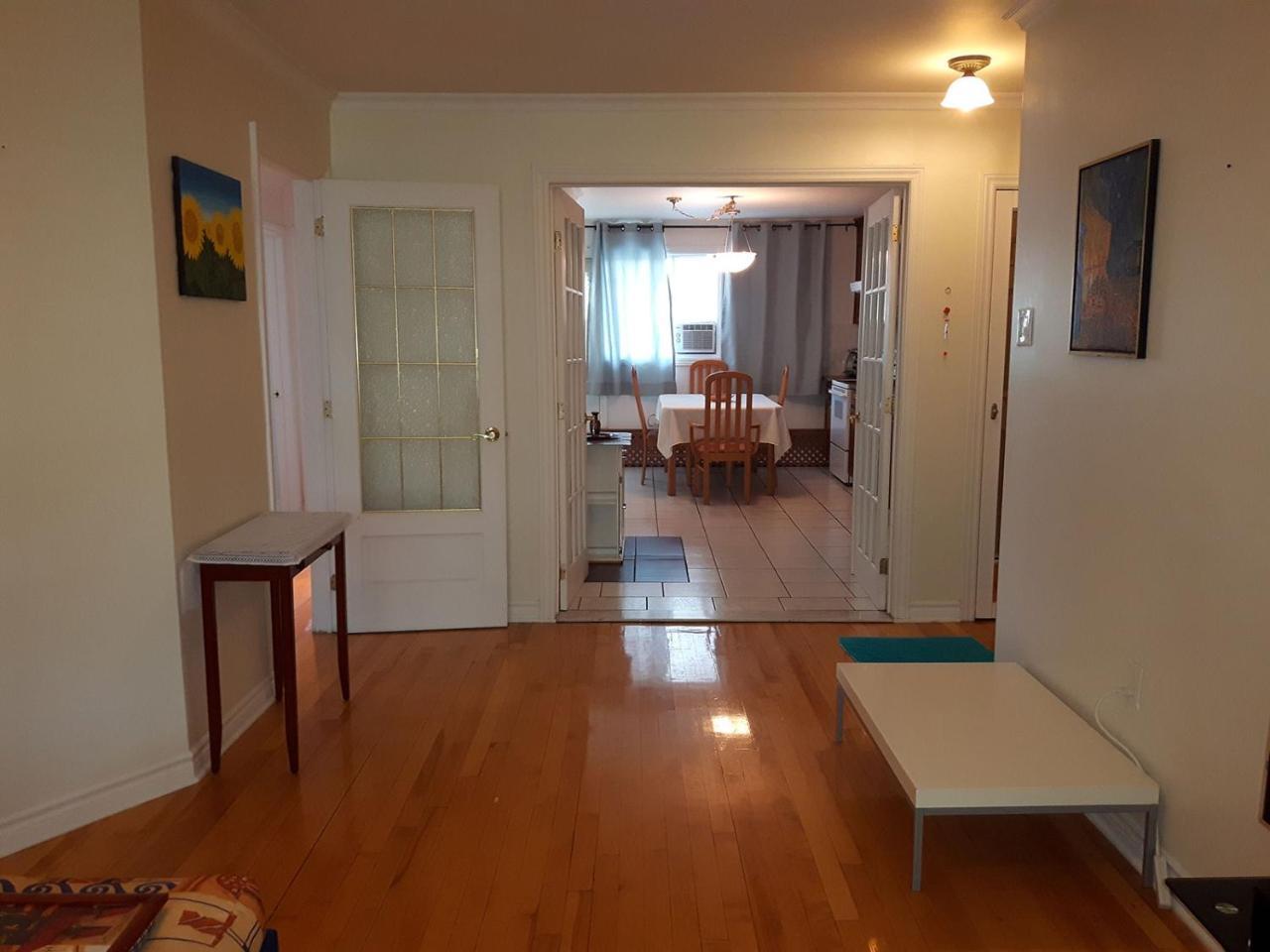 Three Bedroom Holiday Apartment Longueuil Exteriér fotografie